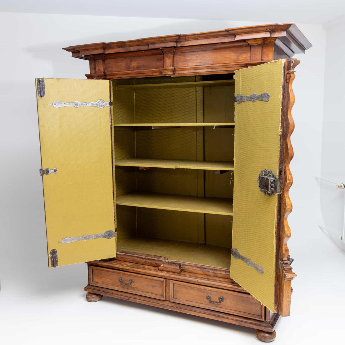 Provincial Cabinet, Austria 18th Century