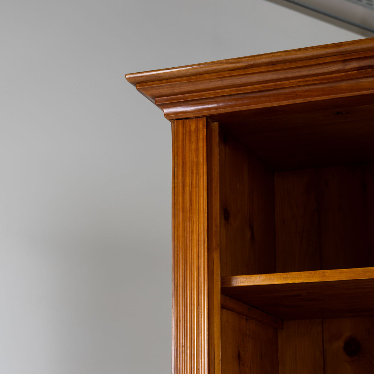 Biedermeier Wäscheschrank, um 1820