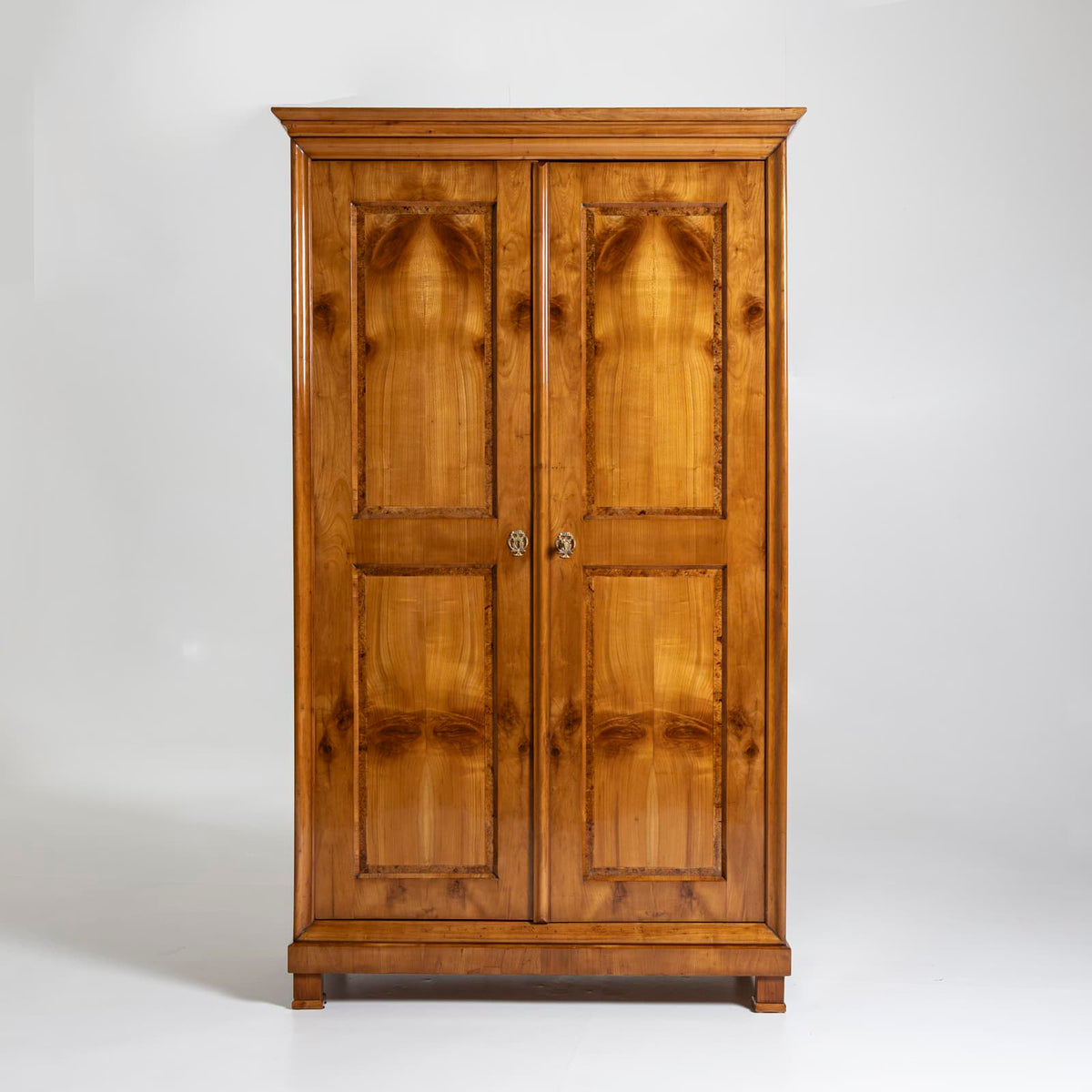 Biedermeier Schrank, Süddeutsch um 1830
