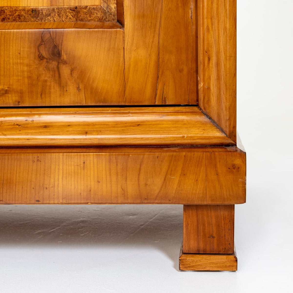 Biedermeier Schrank, Süddeutsch um 1830