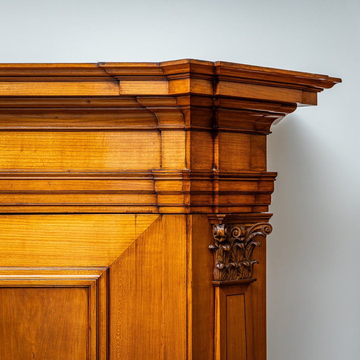 Louis XVI-Style Hall Cabinet, Leipzig, Early 19th Century