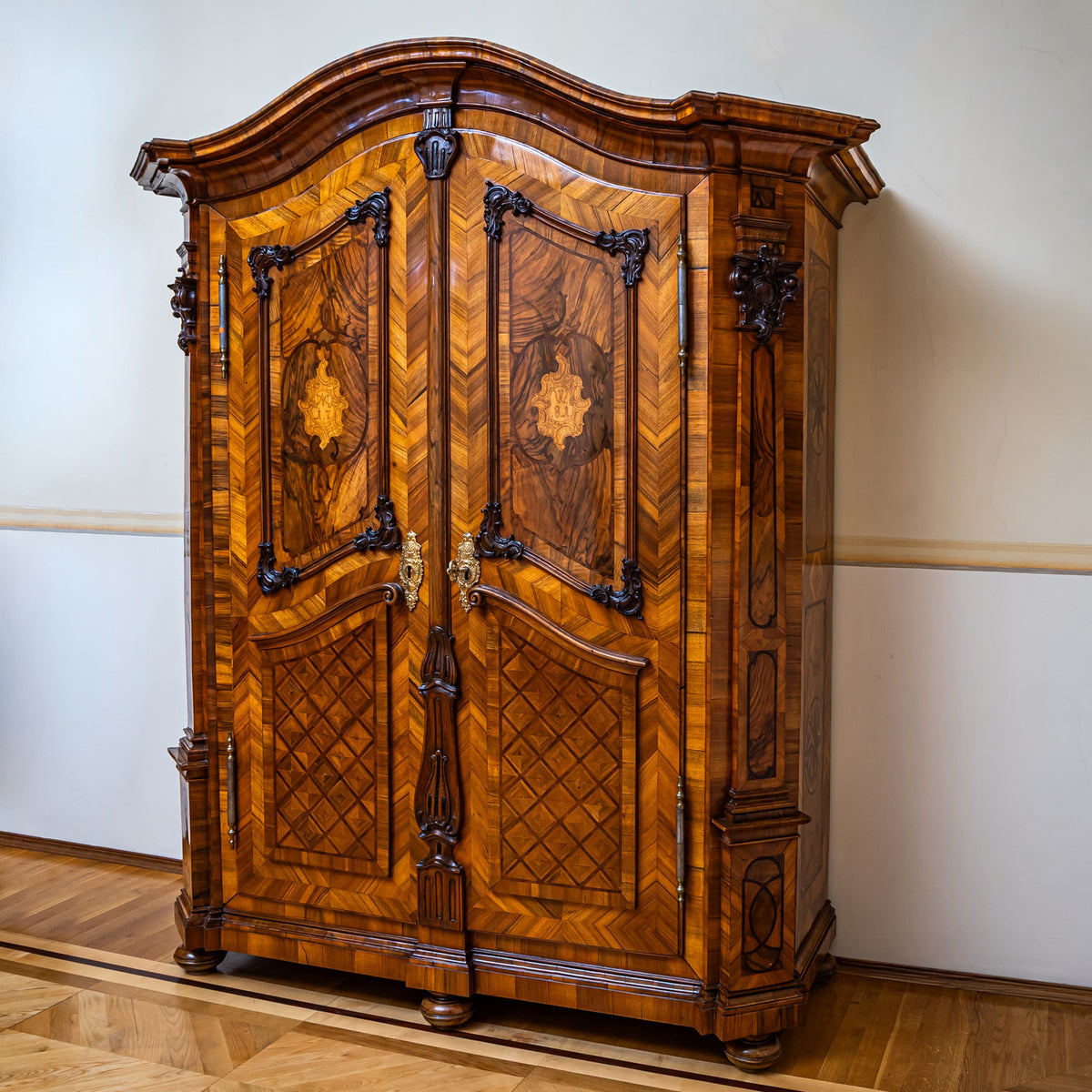 Barockschrank, München, datiert 1781