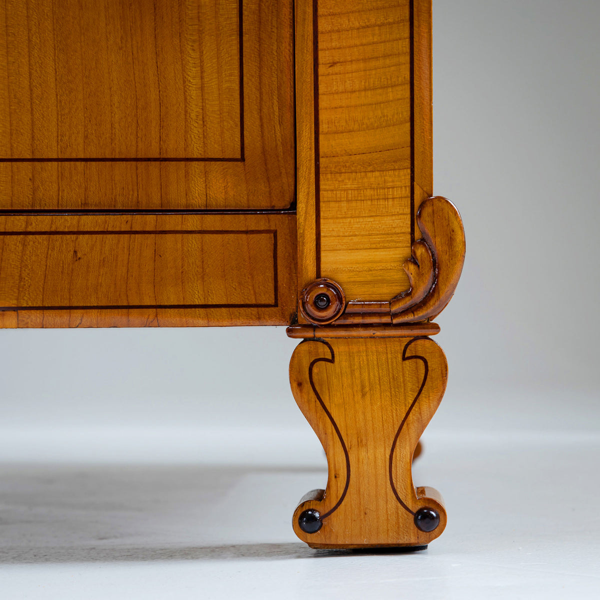 Biedermeier Kommode, Donaumonarchie um 1830