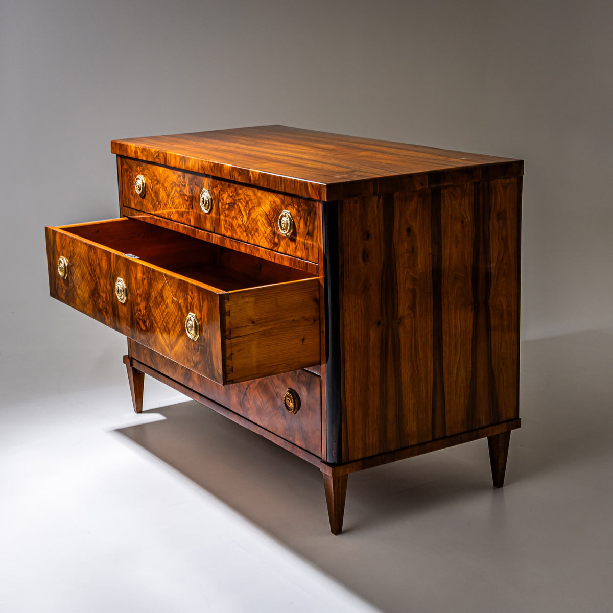Biedermeier Walnut Chest of Drawers, Austria, circa 1820