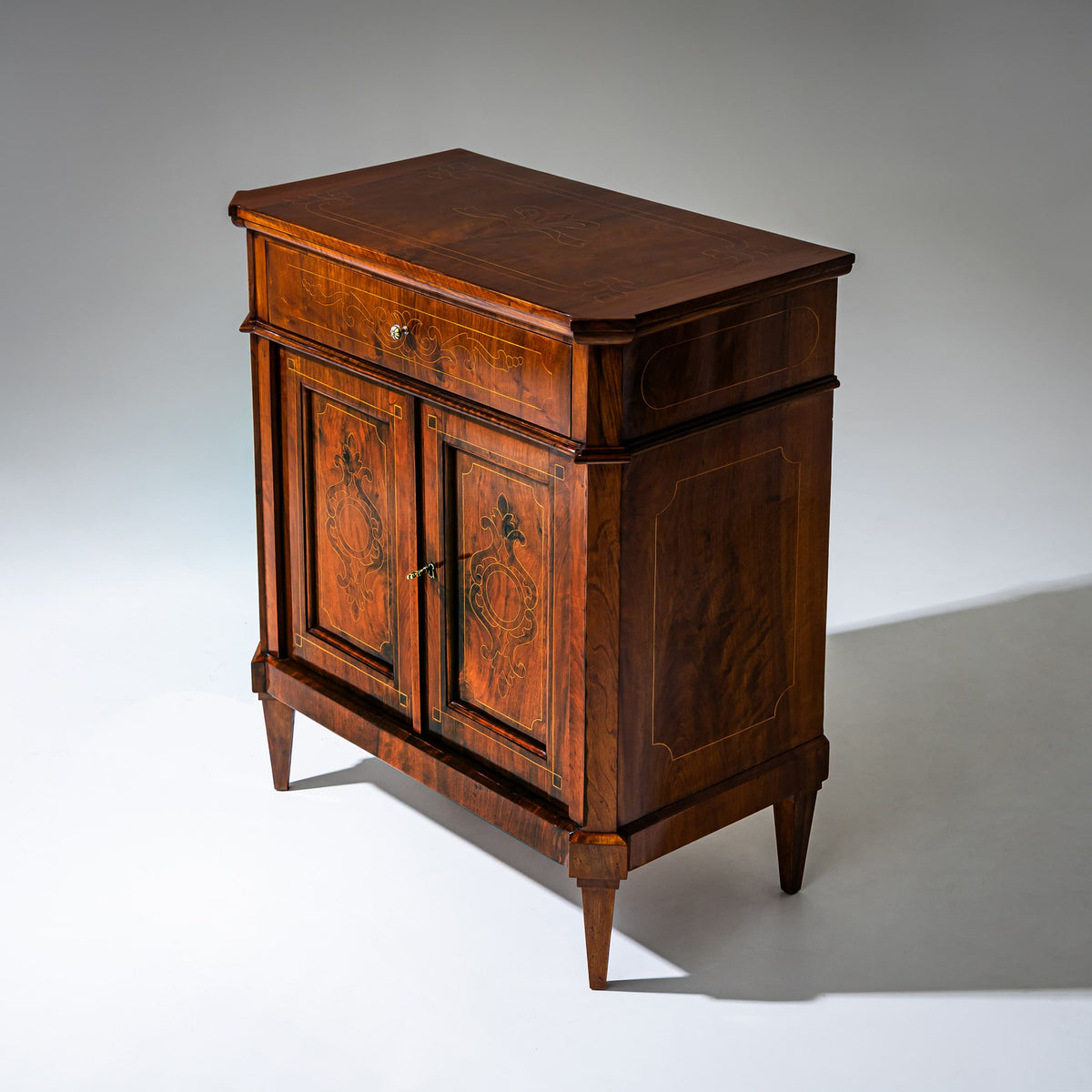 Halbschrank, 19. Jahrhundert