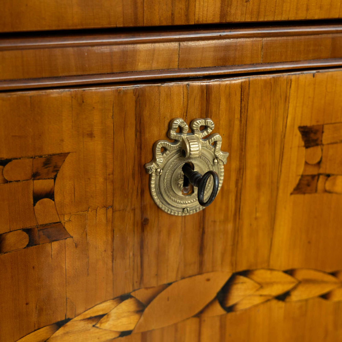 Louis XVI Secretaire with Urn Decoration, around 1790