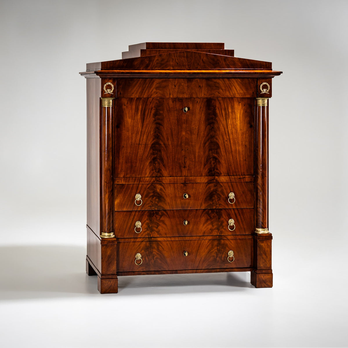 Biedermeier Sekretär, wohl Berlin, Anfang 19. Jahrhundert