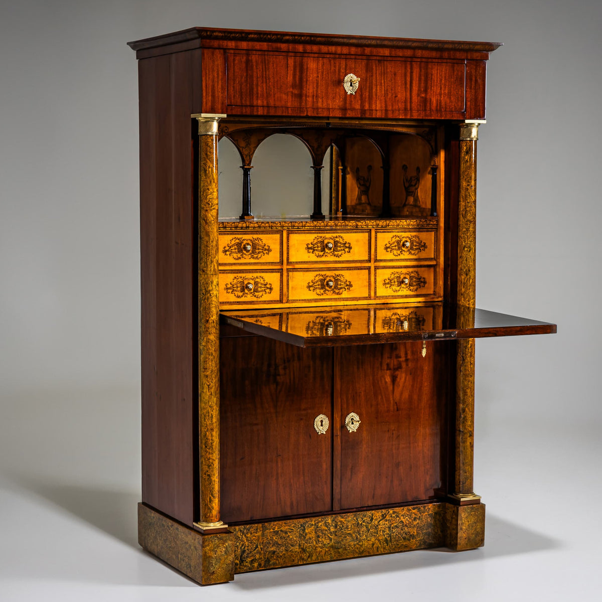 Biedermeier-Sekretär mit Umdrucktechnik, Johann Georg Hiltl (1771–1845), München, um 1825