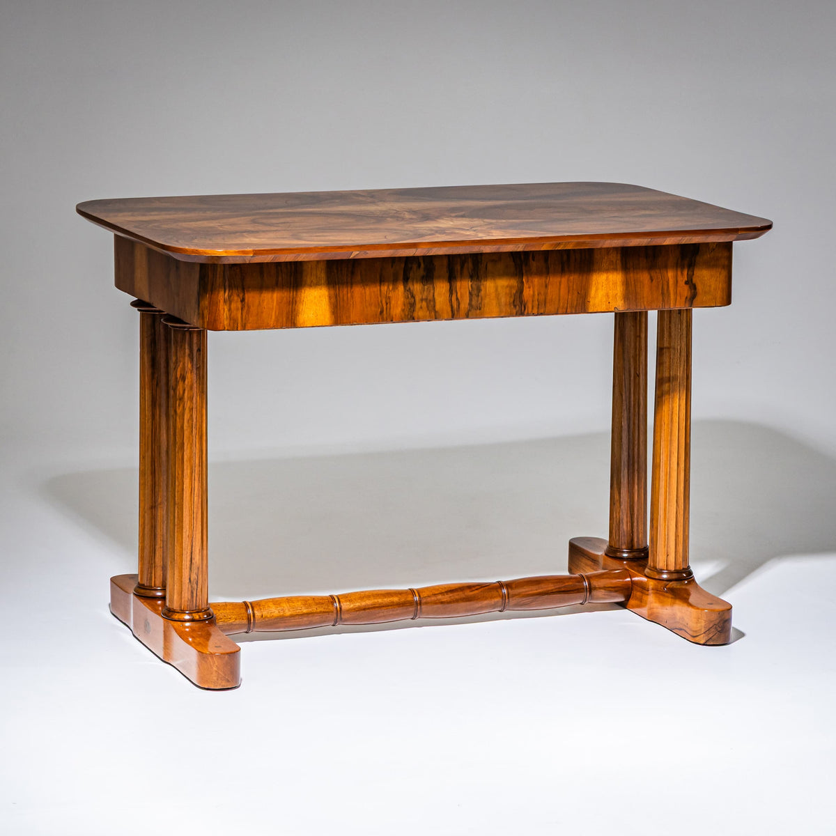Biedermeier Schreibtisch, um 1830