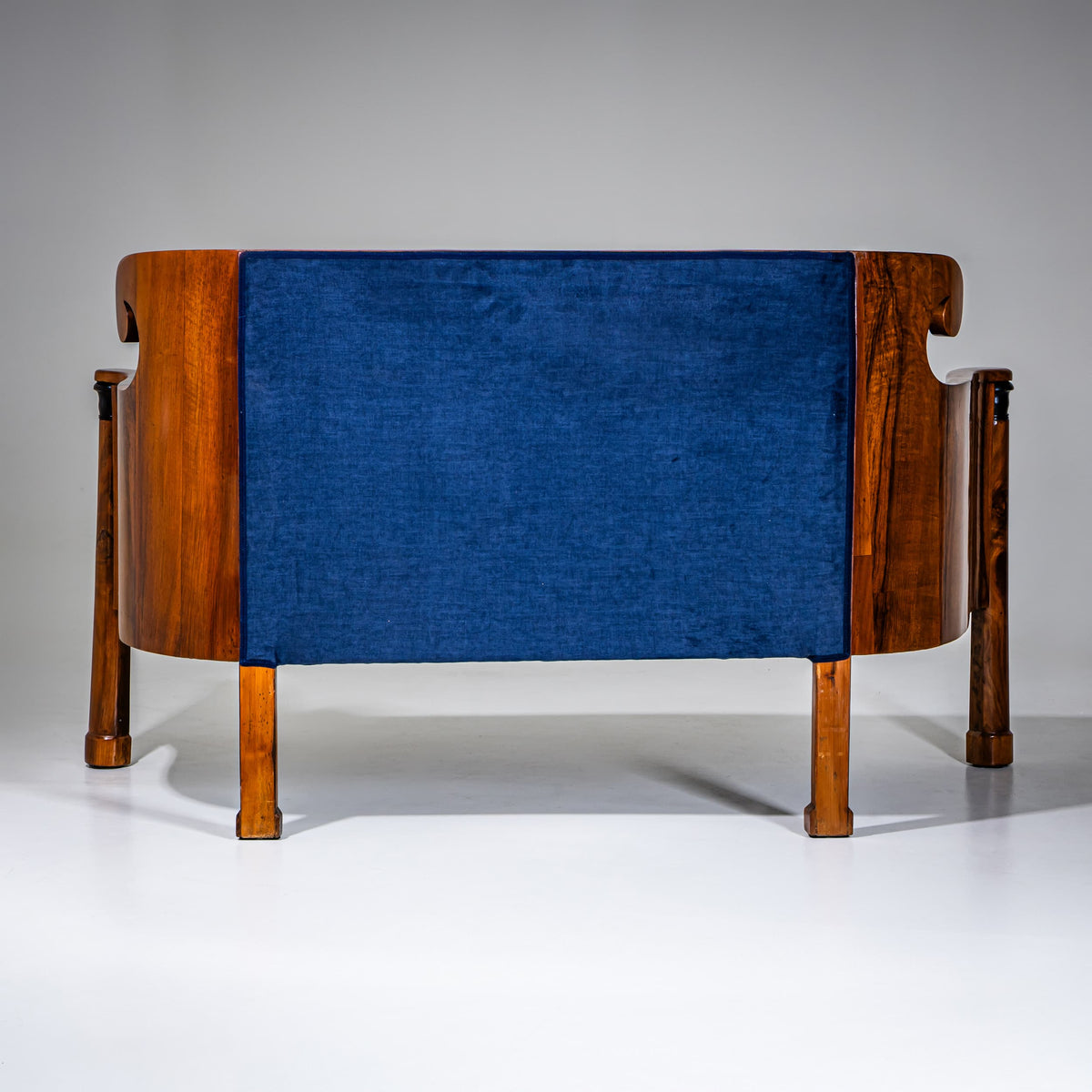Biedermeier Sofa in Walnut, Austria, circa 1830