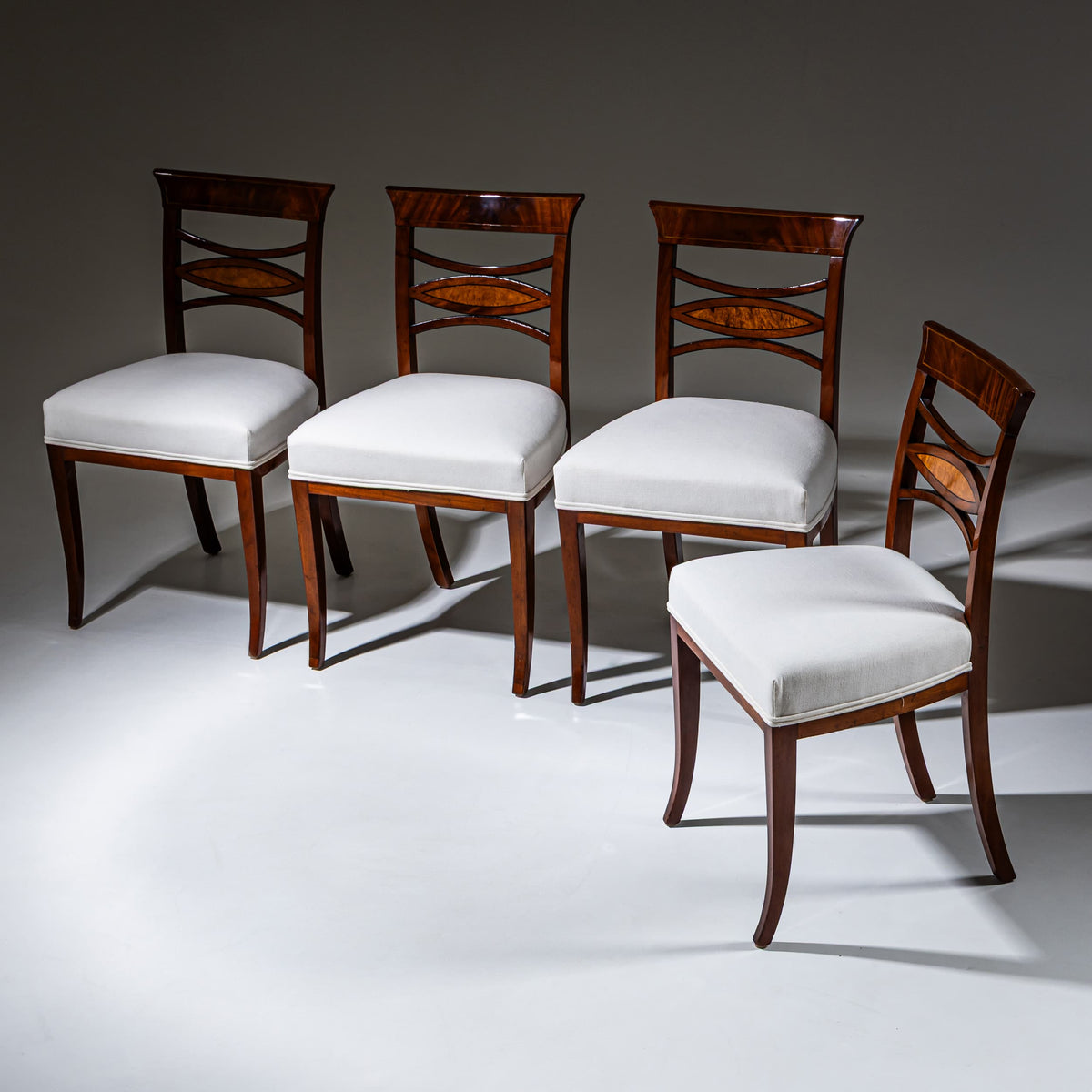 Vier Biedermeier Beistellstühle, 1. Hälfte 19. Jahrhundert