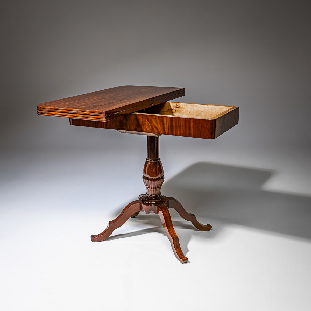 Spieltisch, Spätbiedermeier, Deutschland, um 1840