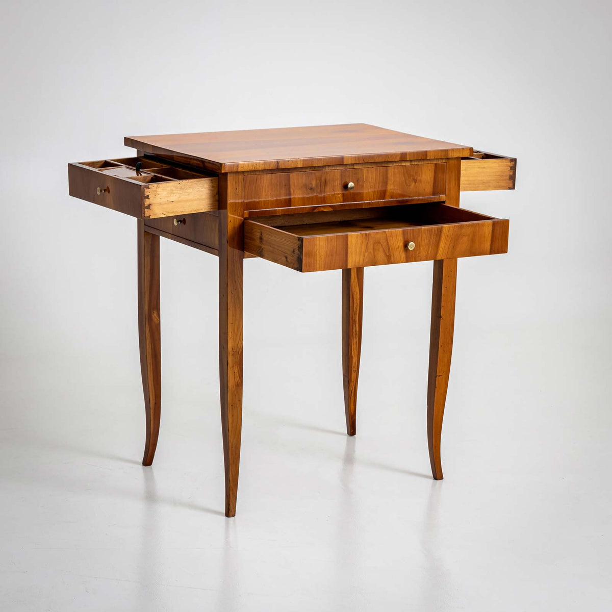 Biedermeier Arbeitstisch, um 1820