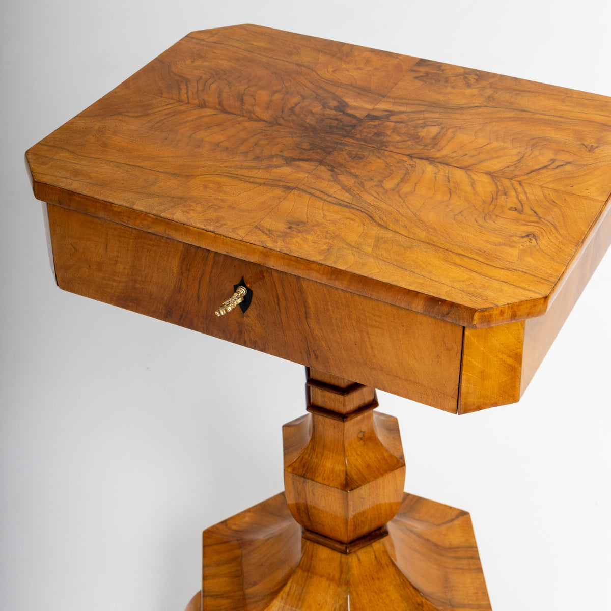 Biedermeier Nähtisch, um 1820