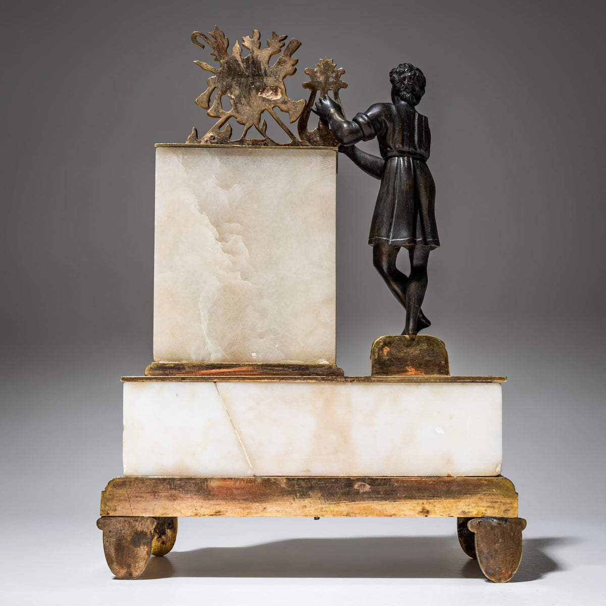 Kaminuhr mit Orpheus Darstellung, 19. Jahrhundert