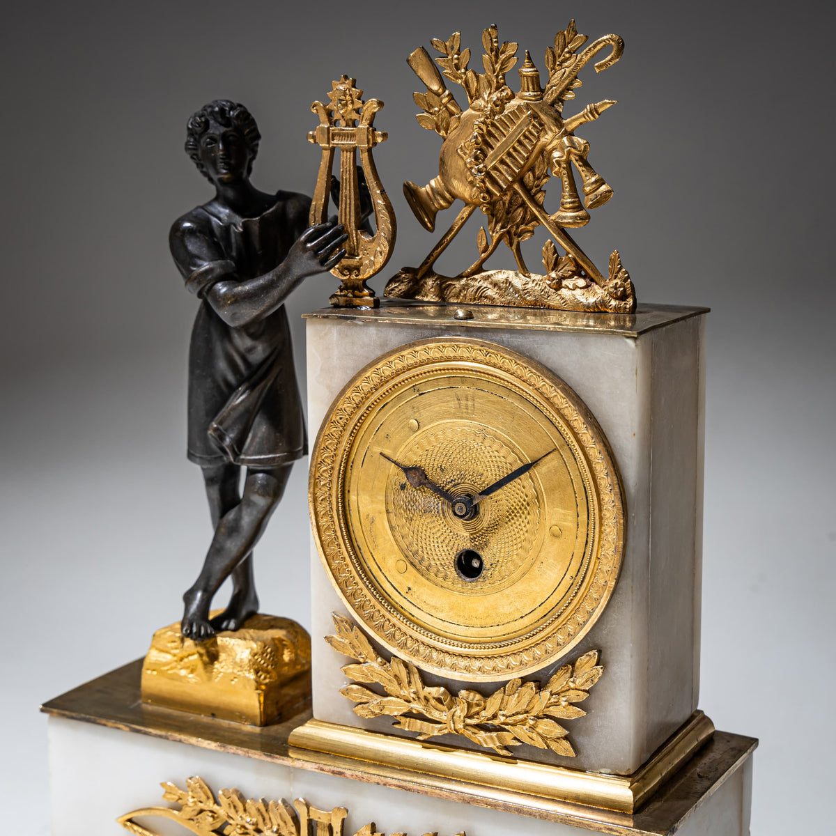 Kaminuhr mit Orpheus Darstellung, 19. Jahrhundert