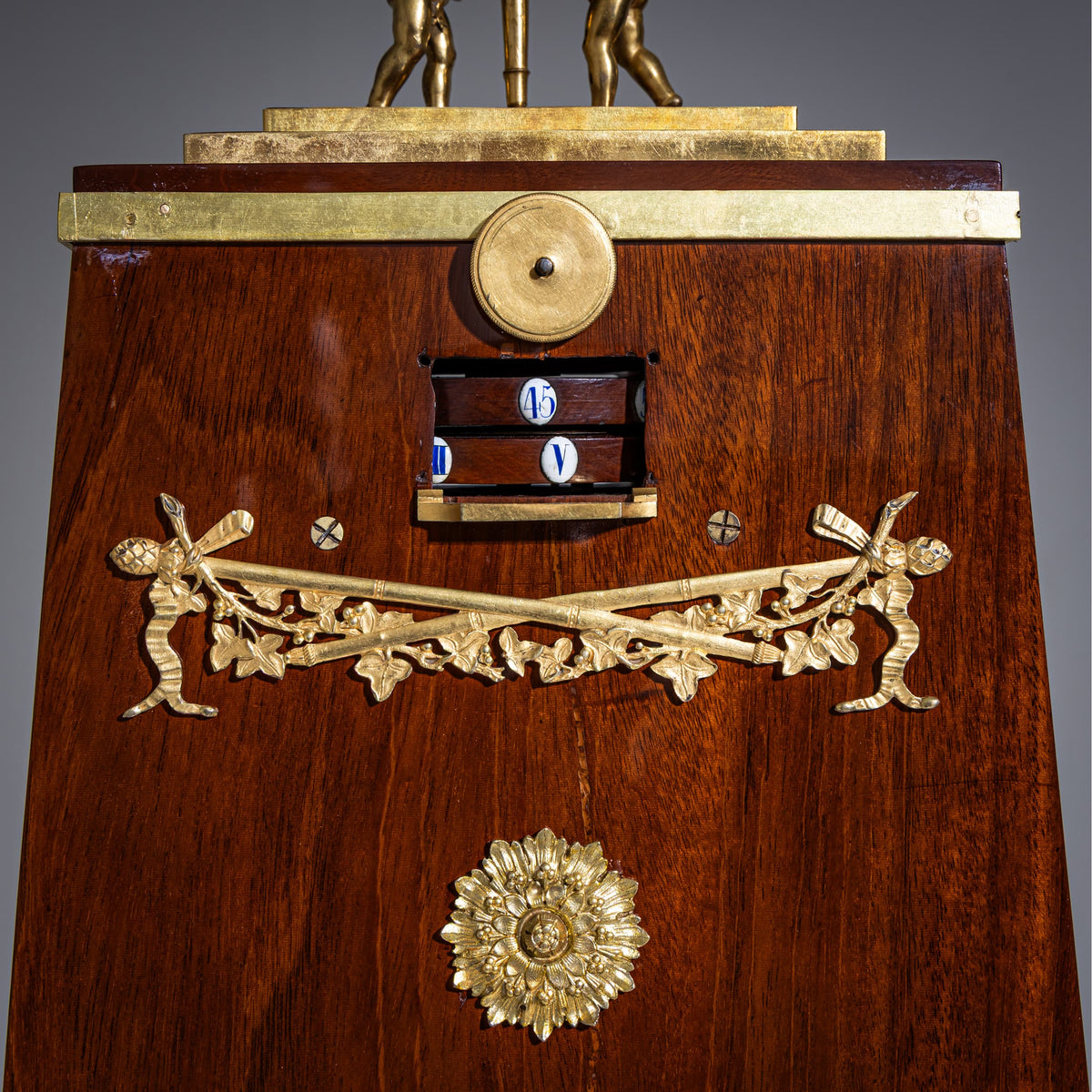 Große pyramidale Pendule von Maison Balthazard, Paris, Anfang 19. Jahrhundert