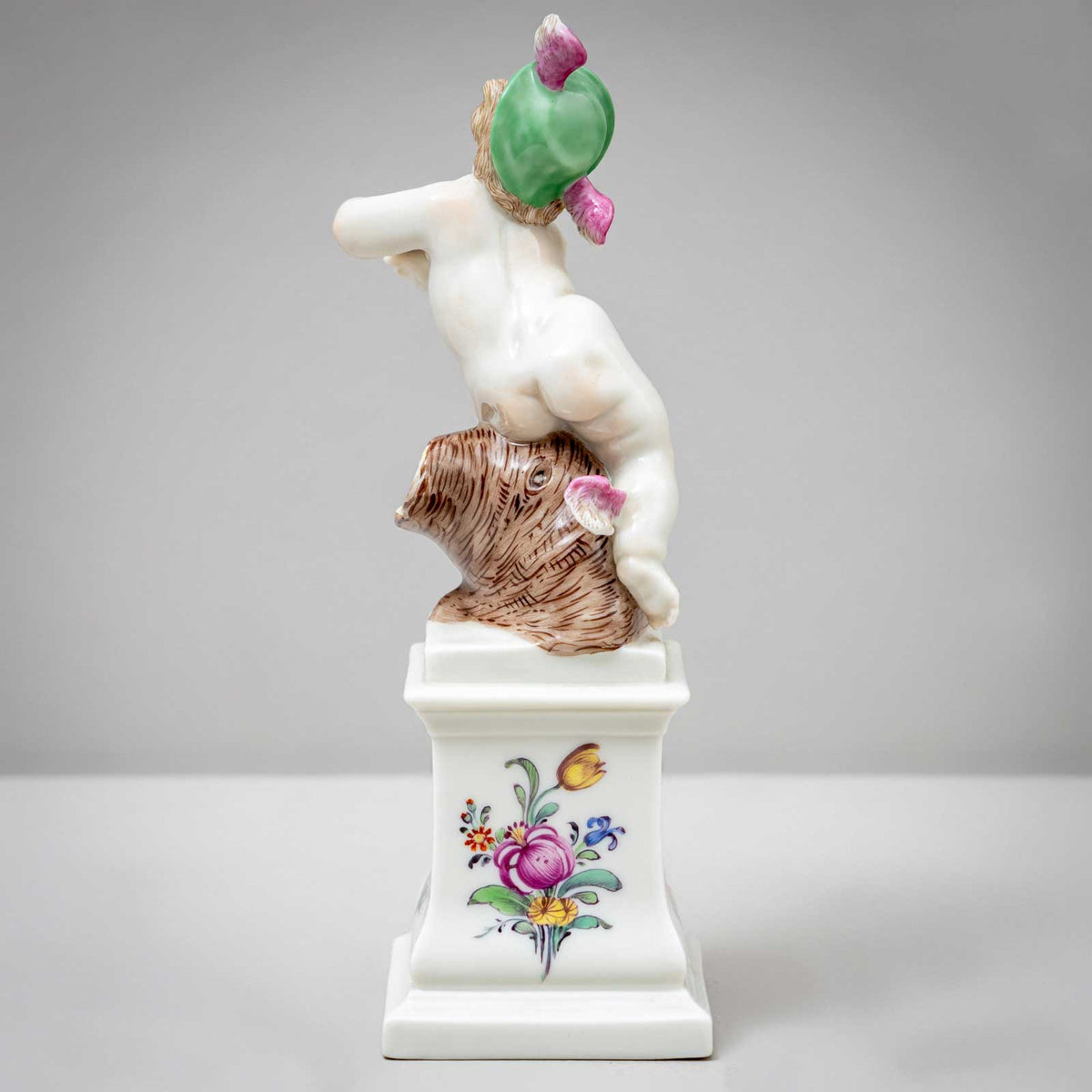 Putti as Diana and Hermes, Nymphenburg Porcelain, 1st Quarter 20th Century