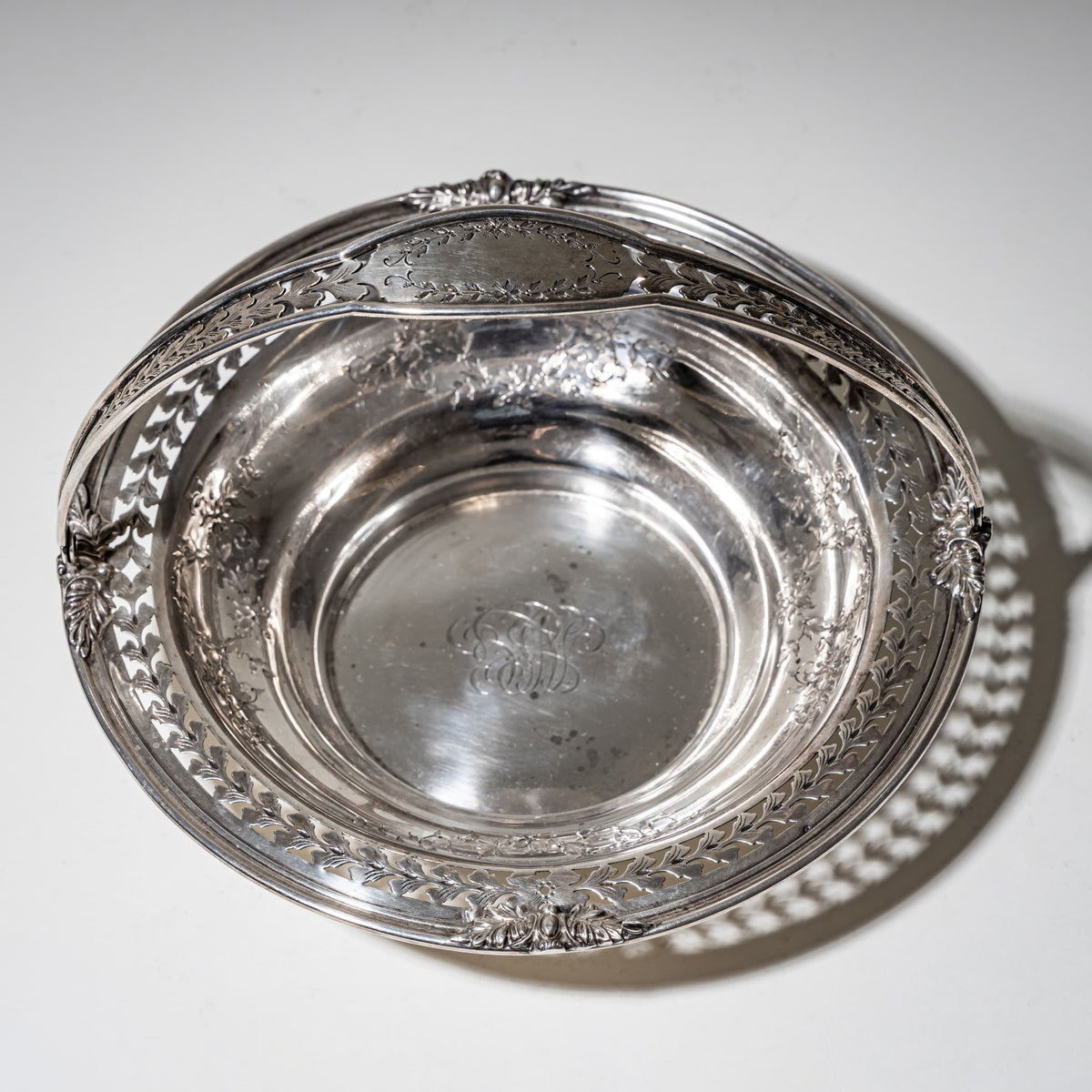 Serving Bowl in Sterling Silver with Handle