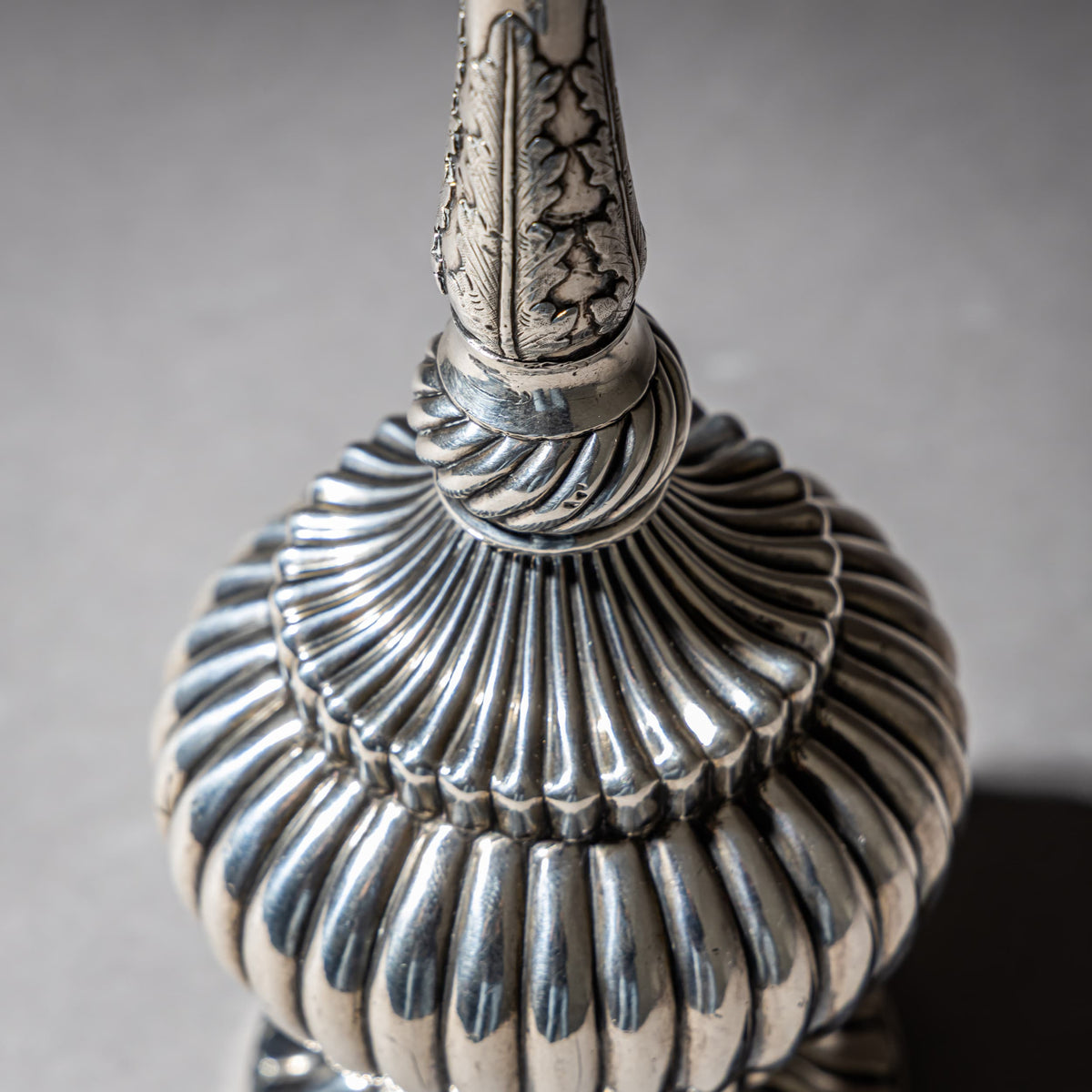 Rosenwassersprenkler aus Silber, Deutschland, Mitte 19. Jahrhundert