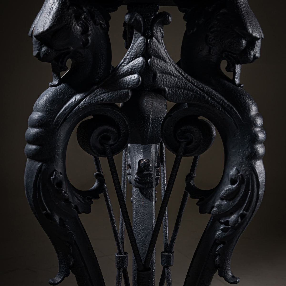 Large Athénienne, 19th Century