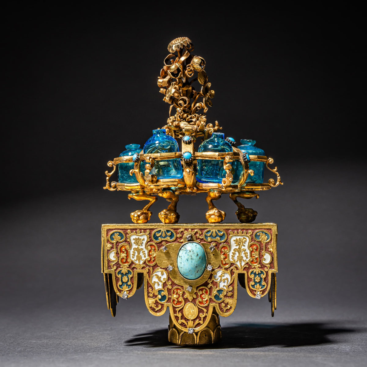 Sänfte mit Parfumflakons, Goldschmiedearbeit in der Art von Johann Melchior Dinglinger, wohl Sachsen, um 1700