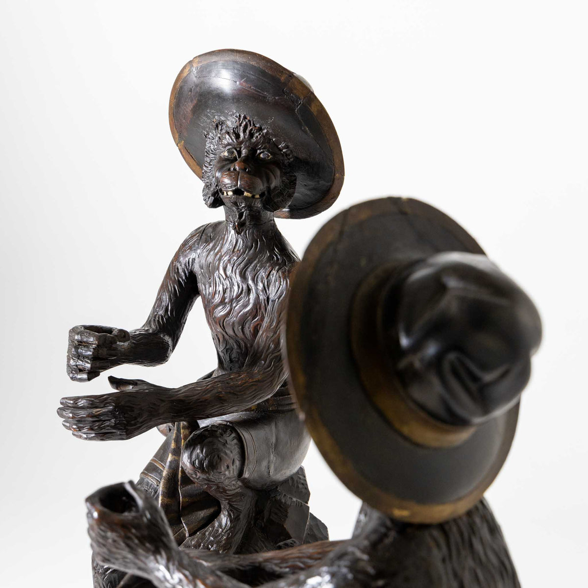 Monkey Sculptures in Walnut, Venetian School, 19th Century