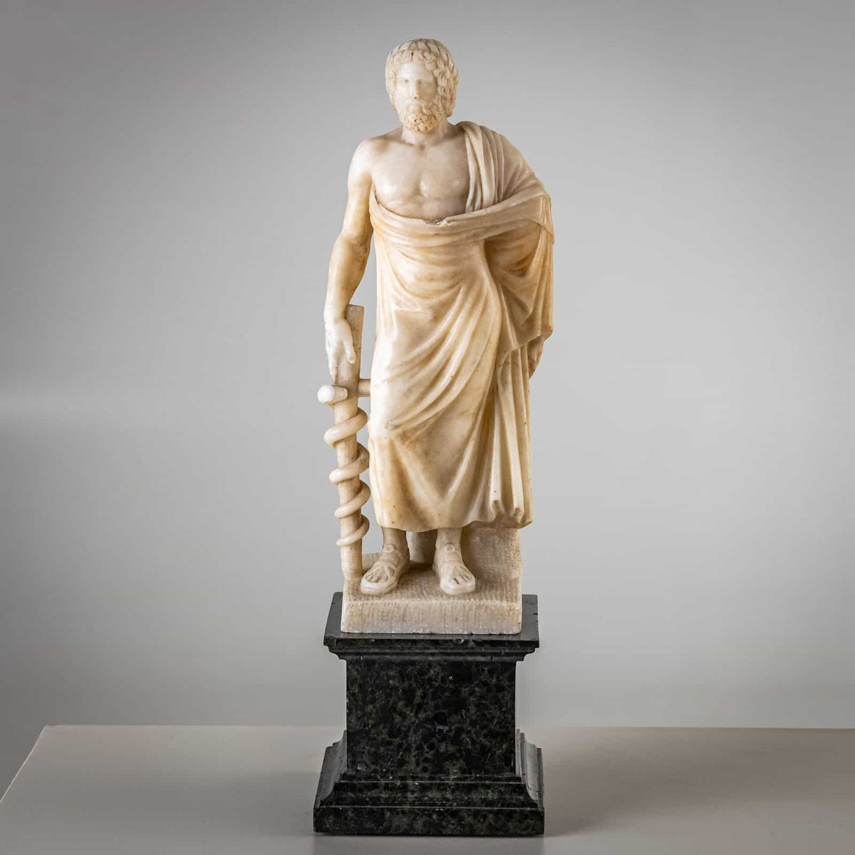 Pair of white Alabaster Sculptures, 2nd Half 19th Century