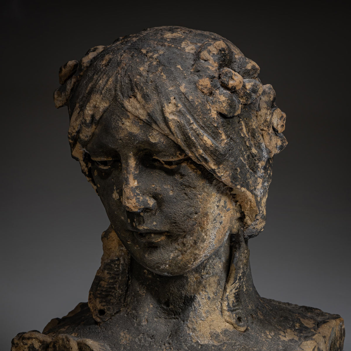 Monumentale Jugendstil-Karyatidenbüsten aus Sandstein, 1. Hälfte 20. Jahrhundert