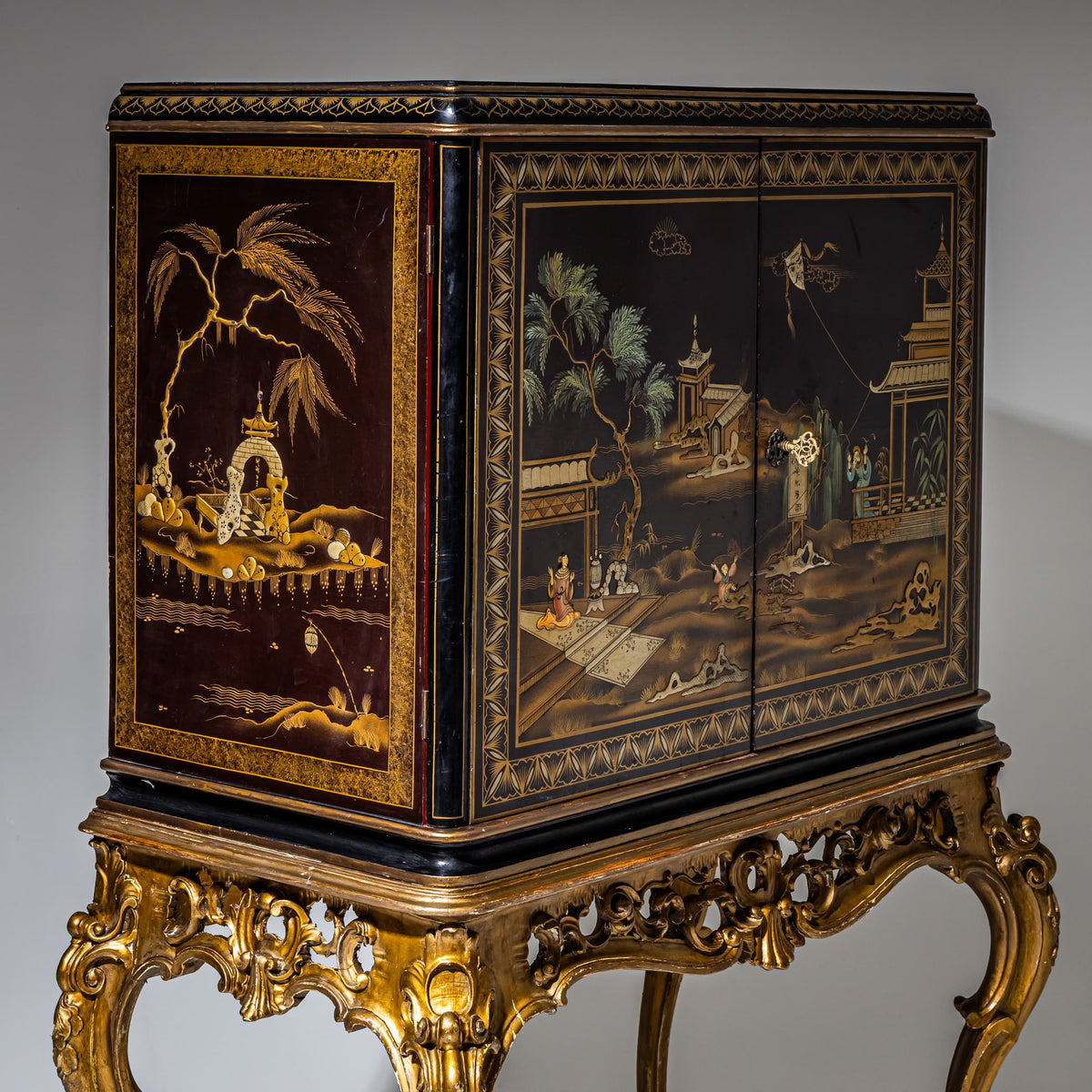 Schwarzer Chinoiserie-Barschrank im Barock-Stil, Italien, Mitte 20. Jahrhundert