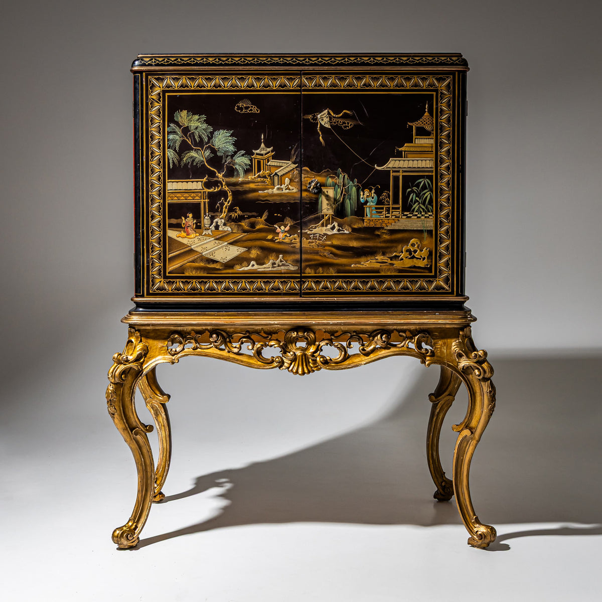 Schwarzer Chinoiserie-Barschrank im Barock-Stil, Italien, Mitte 20. Jahrhundert