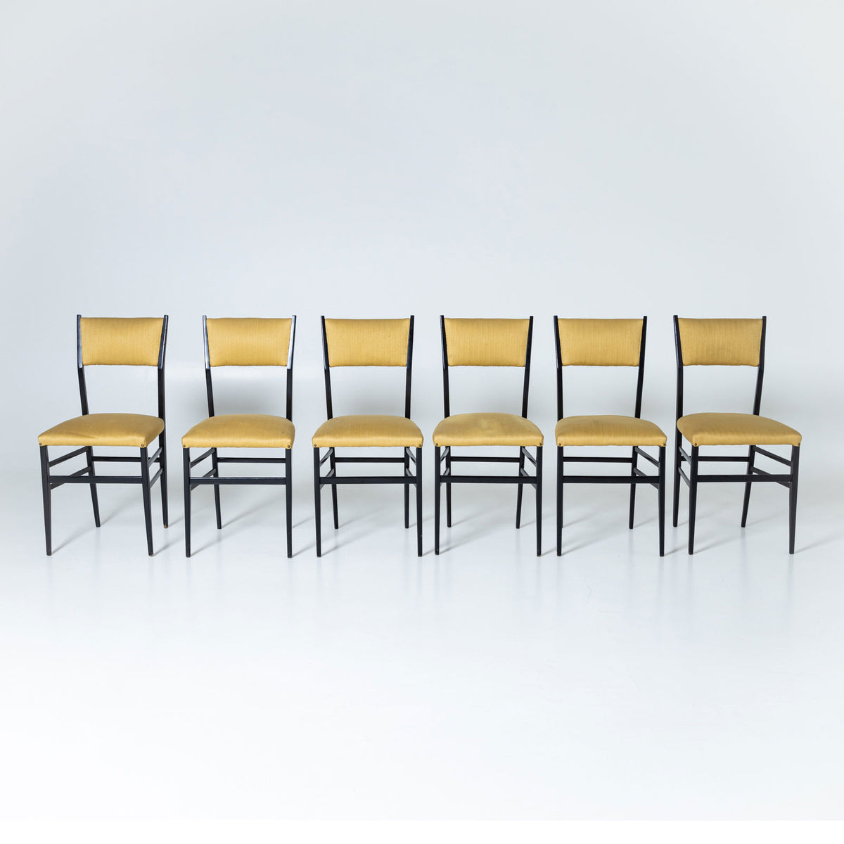 Set of six black Superleggera Chairs by Giò Ponti, Italy Mid-20th Century