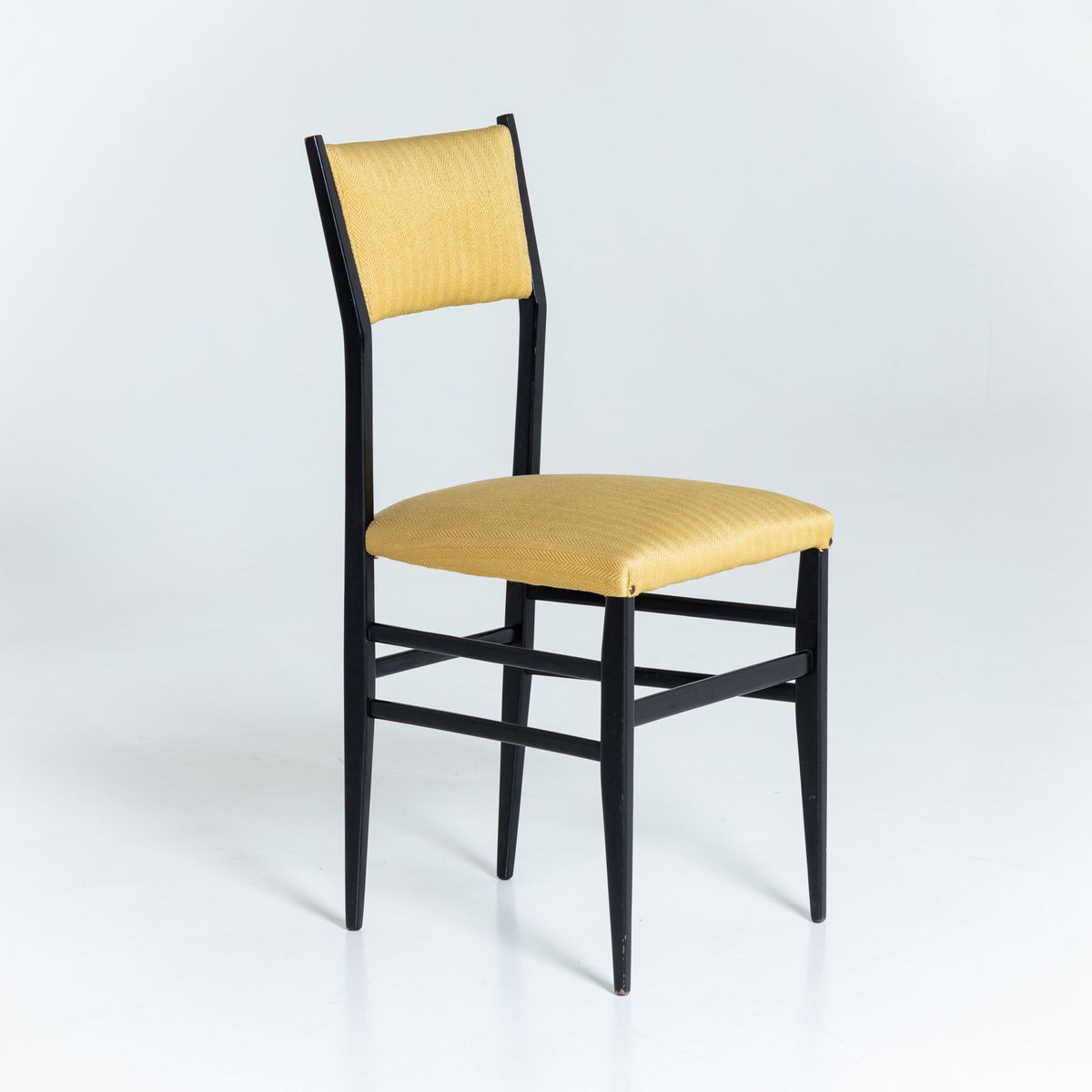 Set of six black Superleggera Chairs by Giò Ponti, Italy Mid-20th Century