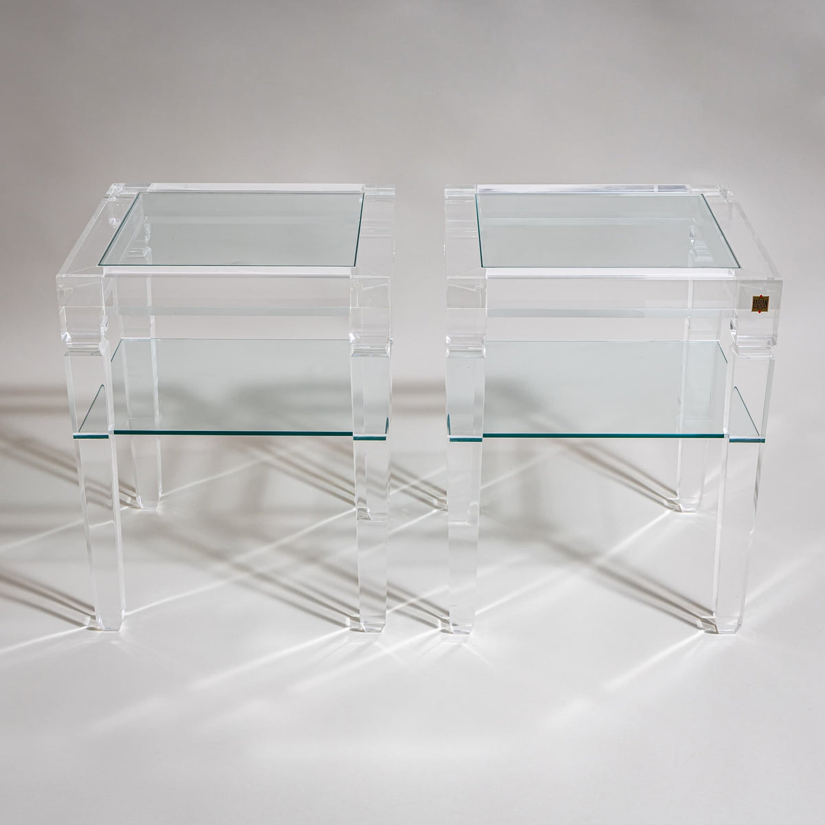 Paar Beistelltische aus Plexiglas von Fabianart, Rom / Italien, Ende 20. Jahrhundert