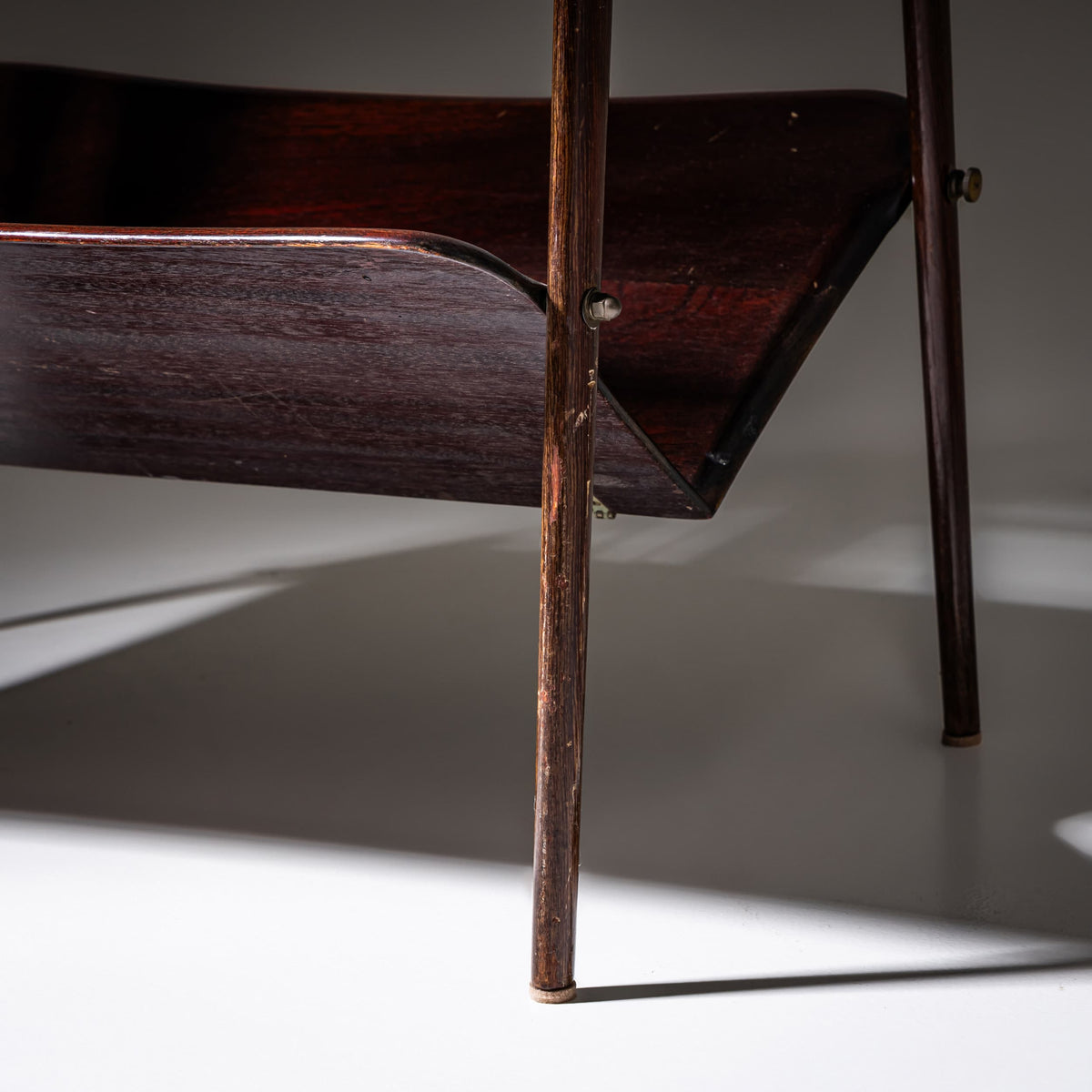 Magazine Rack with Removable Tray in the Style of Ico Parisi, Italy, 1950s
