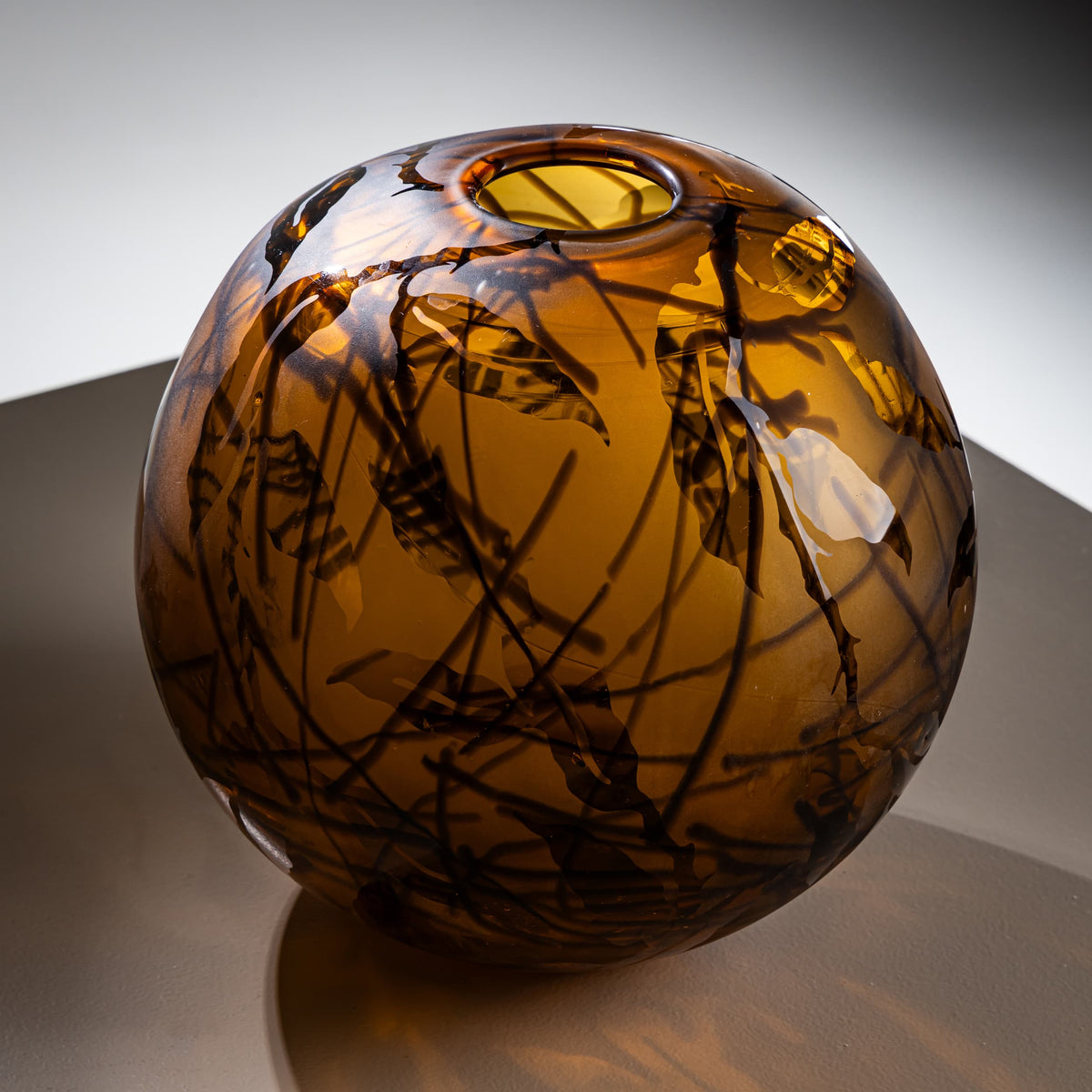 Spherical Glass Vase in the Style of Willem Heesen, Late 20th Century