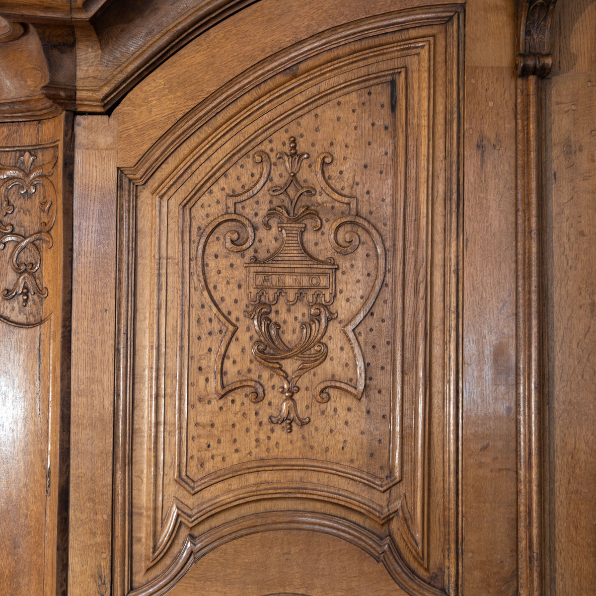 Barocker Hallenschrank, 18. / 20. Jahrhundert