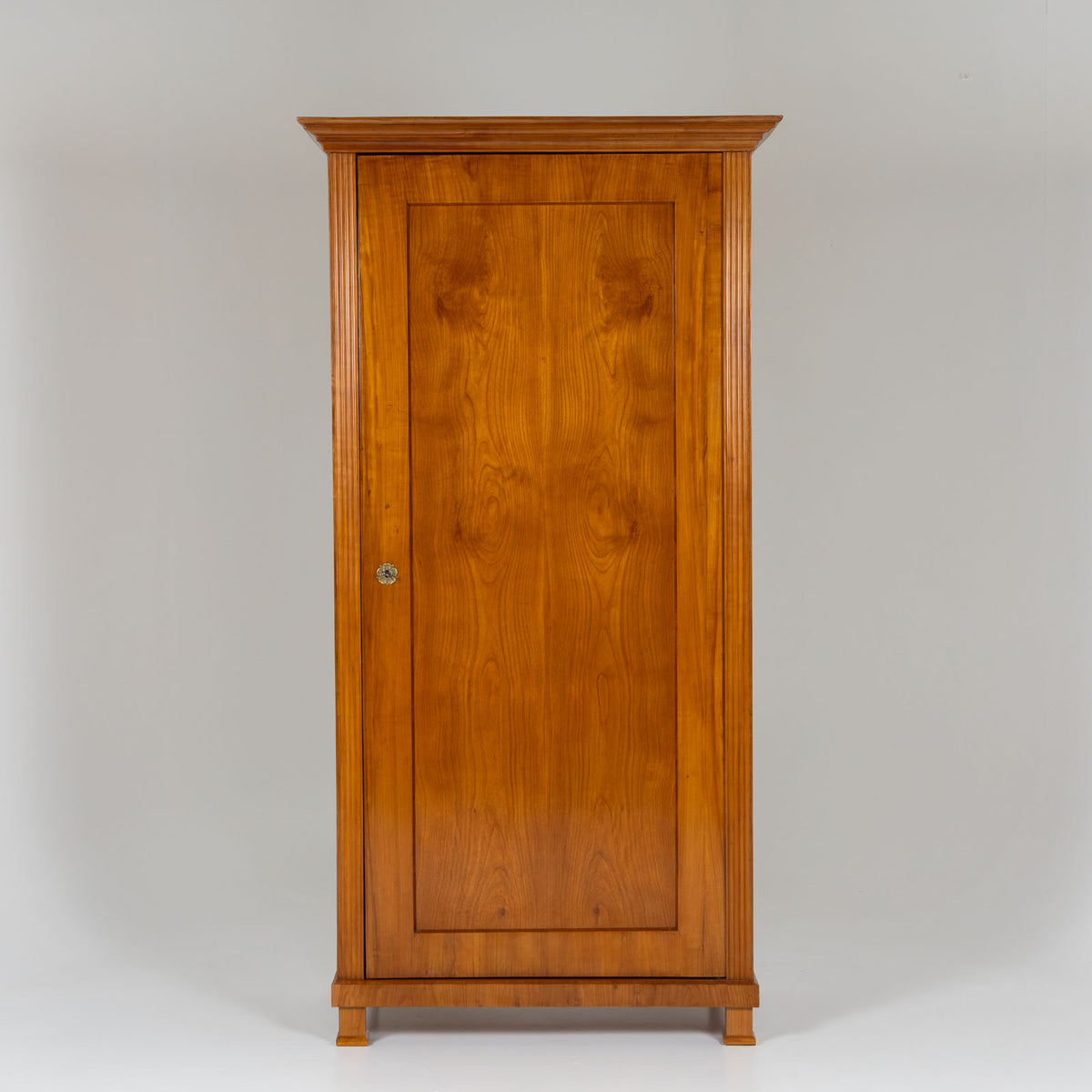 Biedermeier Wäscheschrank, um 1820