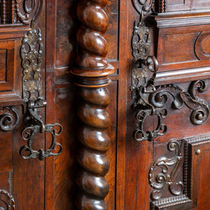 Early Baroque Hall Cabinet, 17th Century