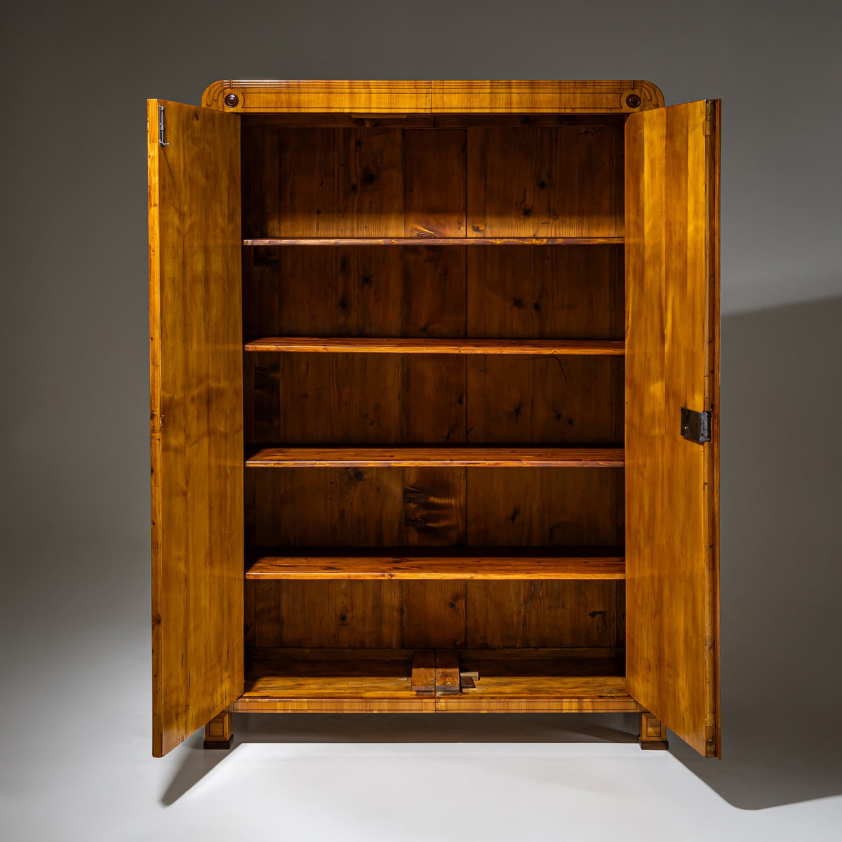 Biedermeier Schrank, Österreich, um 1830