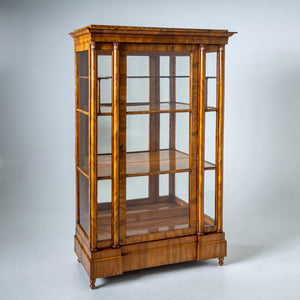 Biedermeier Vitrine, um 1820