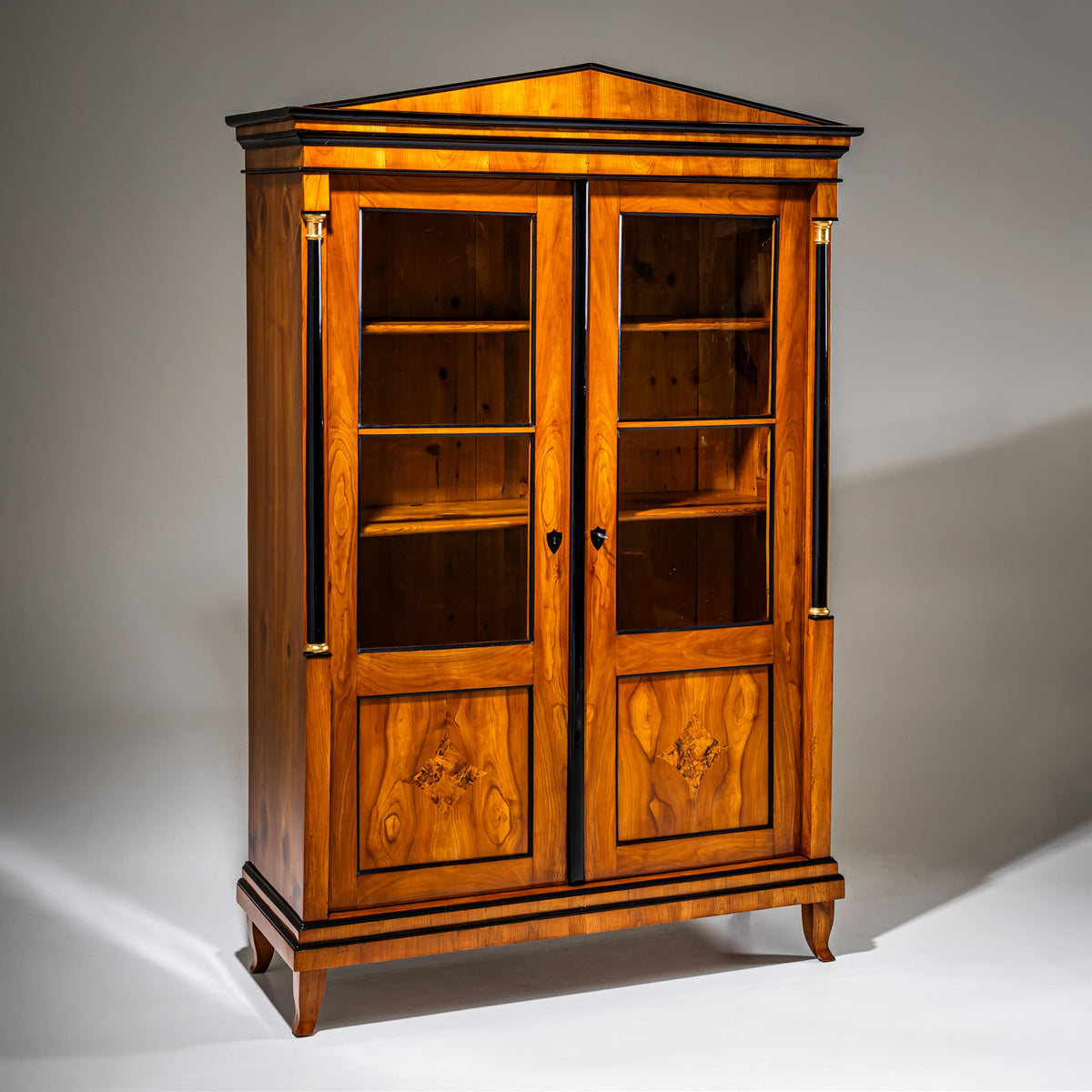 Biedermeier Bücherschrank, um 1815/20