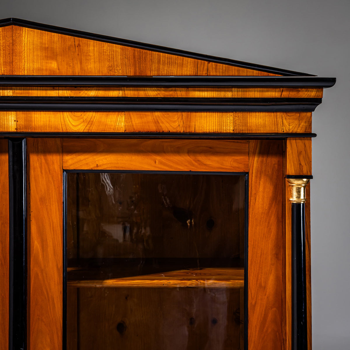 Biedermeier Bücherschrank, um 1815/20