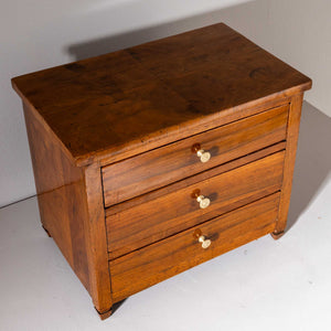 Miniature chest of drawers, end of 18th century