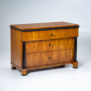 Franconian Biedermeier Chest of Drawers, circa 1820