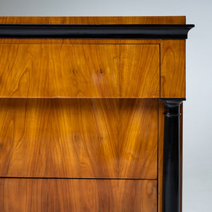 Franconian Biedermeier Chest of Drawers, circa 1820