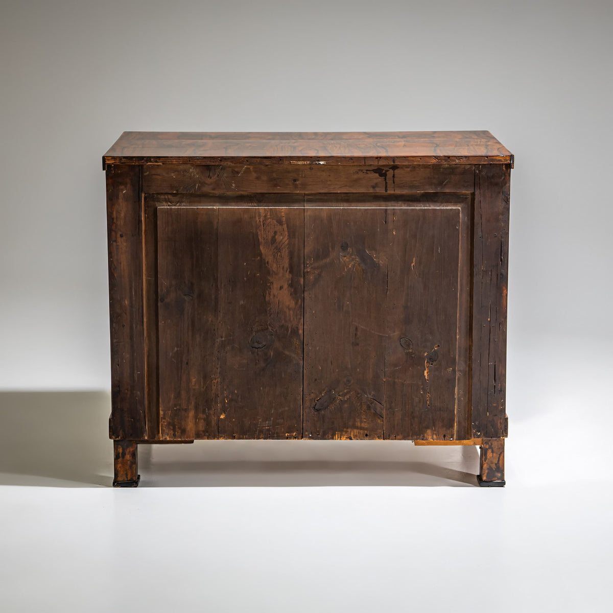 Biedermeier Chest of Drawers in Walnut, German, circa 1820