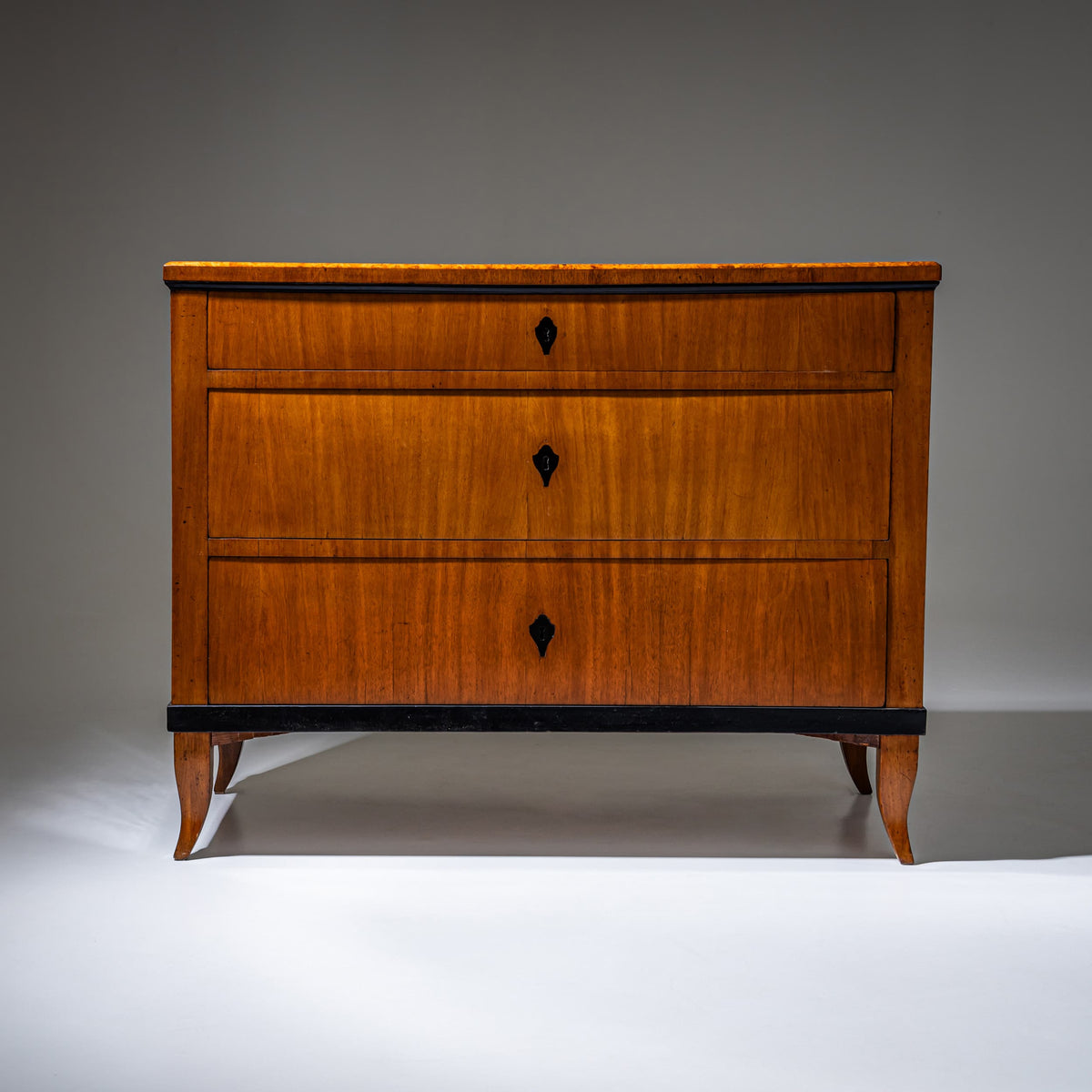 Biedermeier Chest of Drawers, Southern Germany, circa 1820