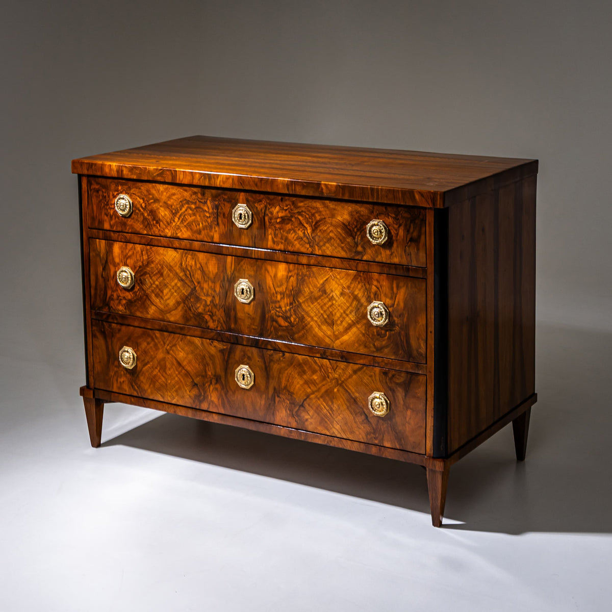 Biedermeier Walnut Chest of Drawers, Austria, circa 1820