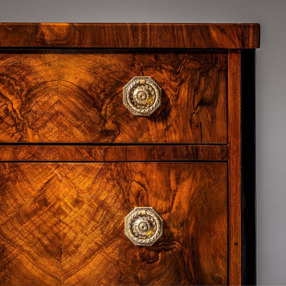 Biedermeier Walnut Chest of Drawers, Austria, circa 1820
